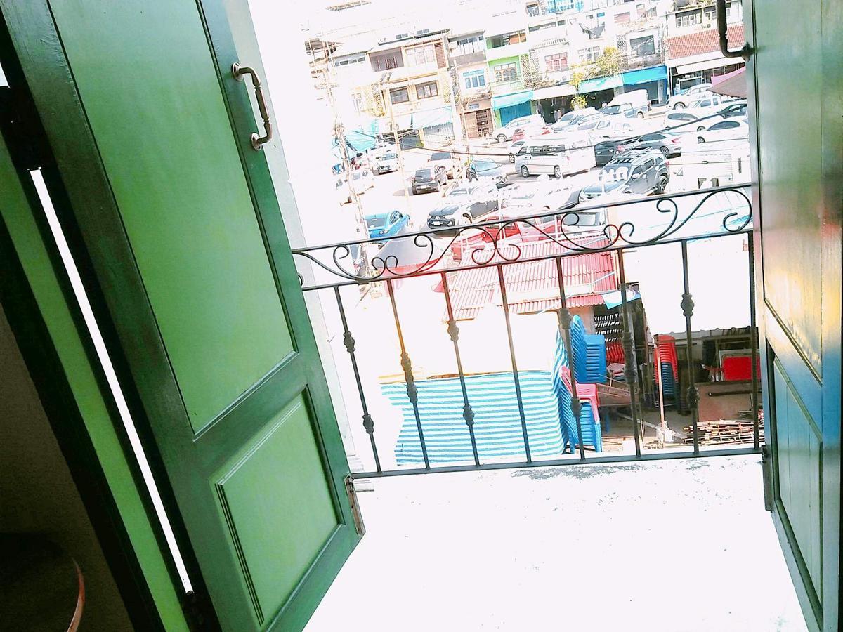 Hostel Siri Krabi town Exterior foto